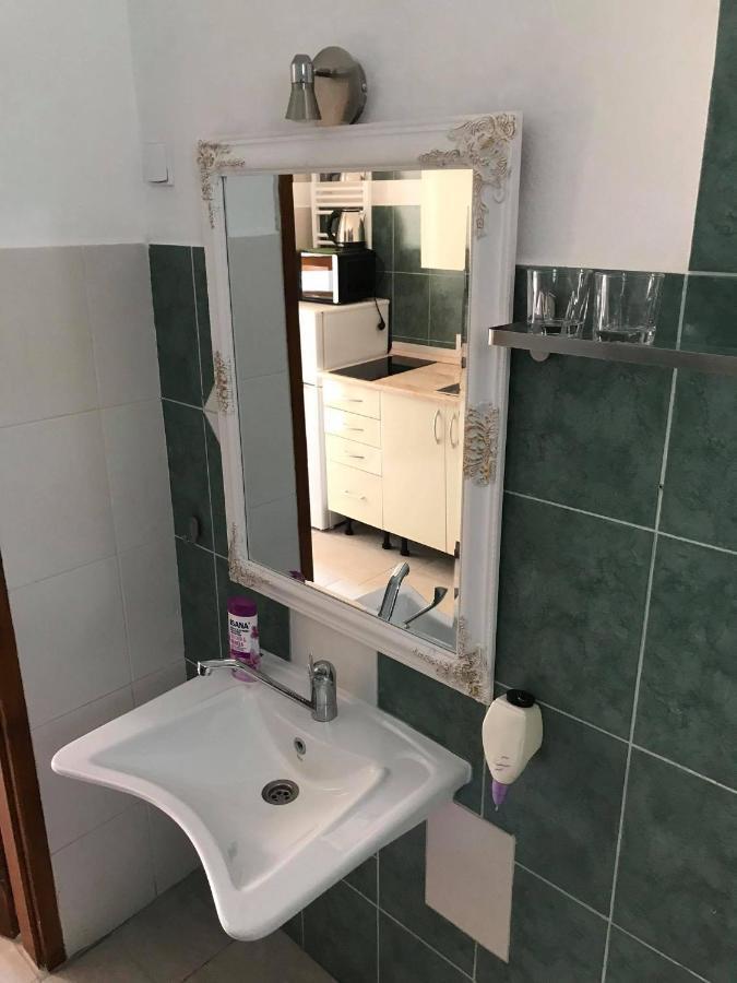 Hunyadi Panzió-Apartman Makó Exterior foto