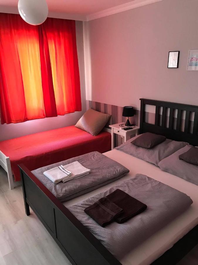 Hunyadi Panzió-Apartman Makó Exterior foto