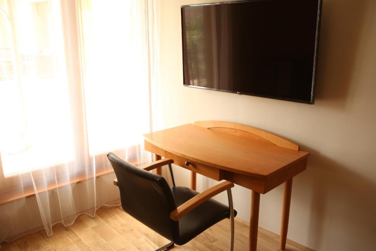 Hunyadi Panzió-Apartman Makó Exterior foto
